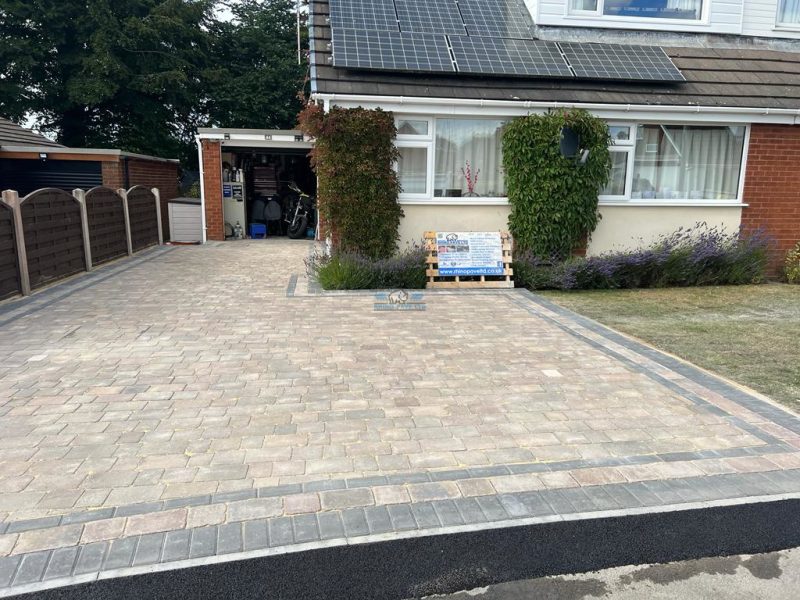 Rhino pave driveway with heather tegula paving with charcoal border and pinstripe in mold flintshire 6.jpeg